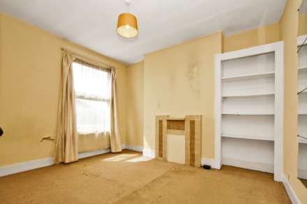 Linscott Road, Clapton E5, Image 16