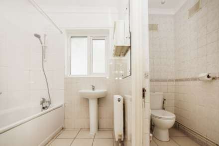 Linscott Road, Clapton E5, Image 17