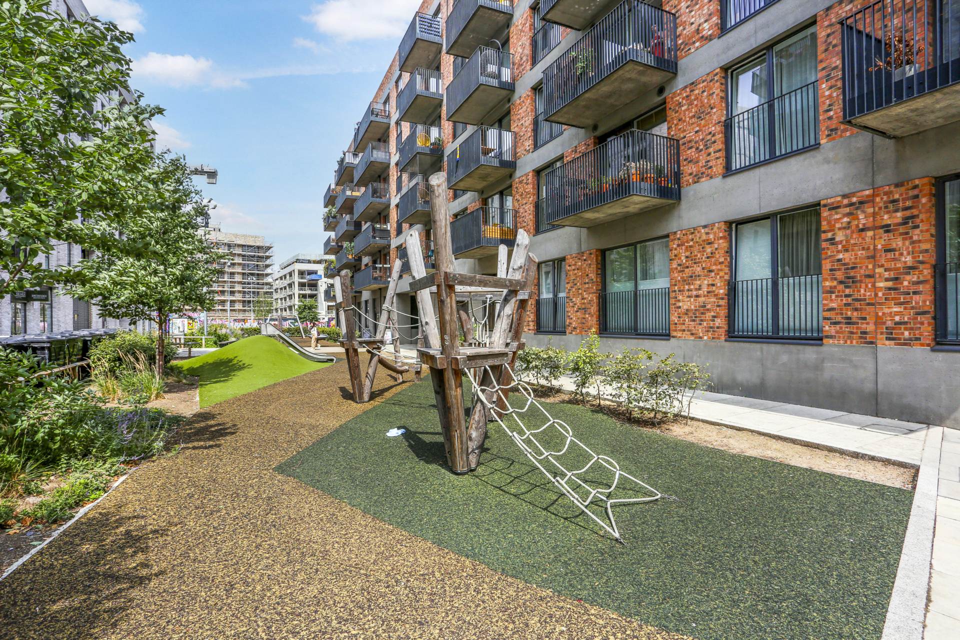Rookwood Way, Fish Island, Image 24