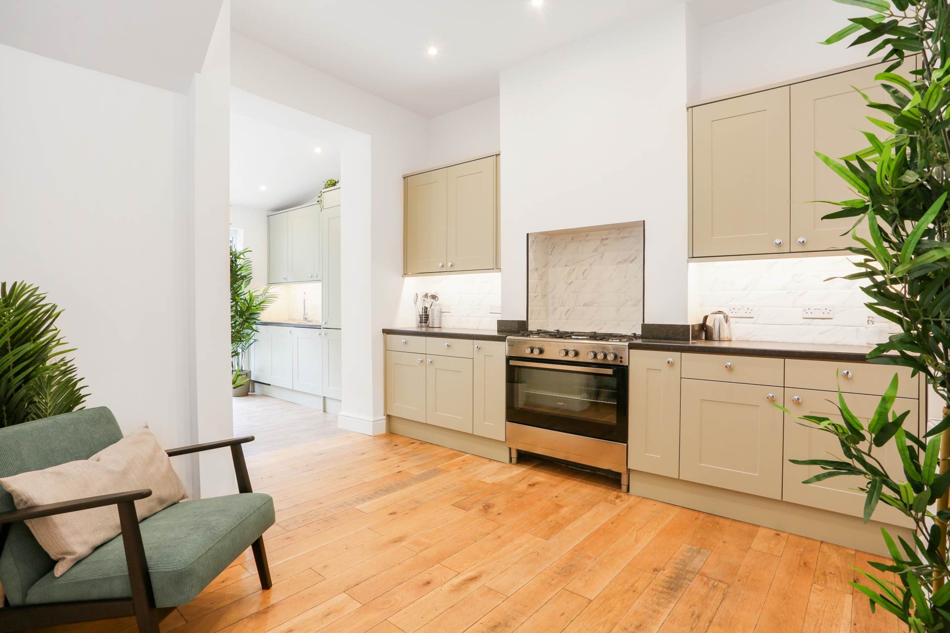 Cricketfield Road, Clapton, Image 3