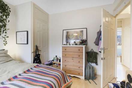 Paragon Road, Hackney E8, Image 12