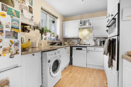 Paragon Road, Hackney E8, Image 7