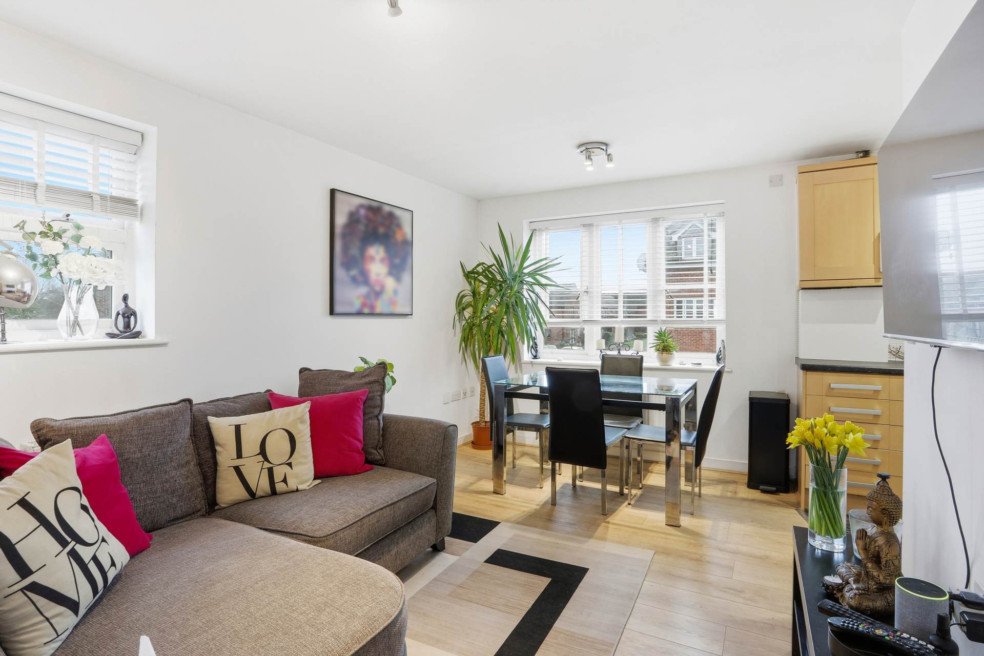 Riverhead Close, Walthamstow E17, Image 2