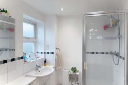 Riverhead Close, Walthamstow E17, Image 25