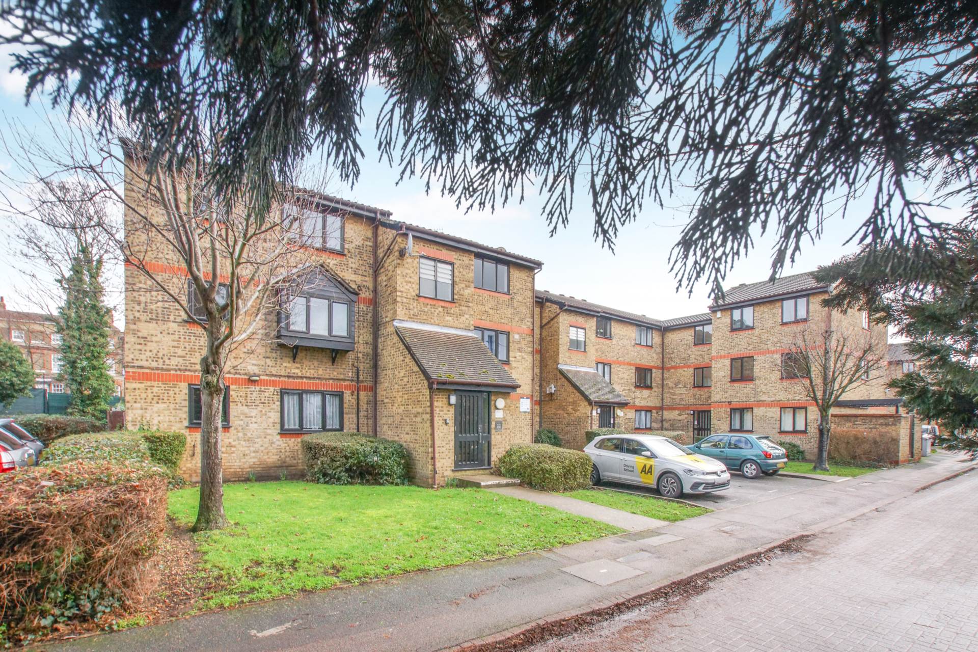 Lichfield Court, Walthamstow, Image 1