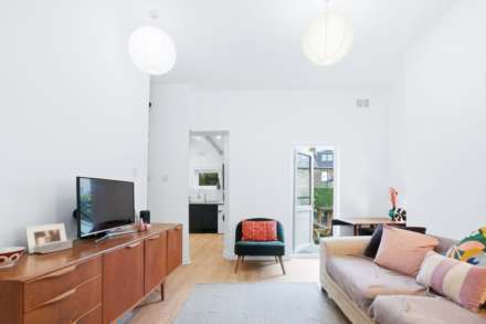 Nevill Road, Stoke Newington, Image 2