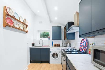 Nevill Road, Stoke Newington, Image 5