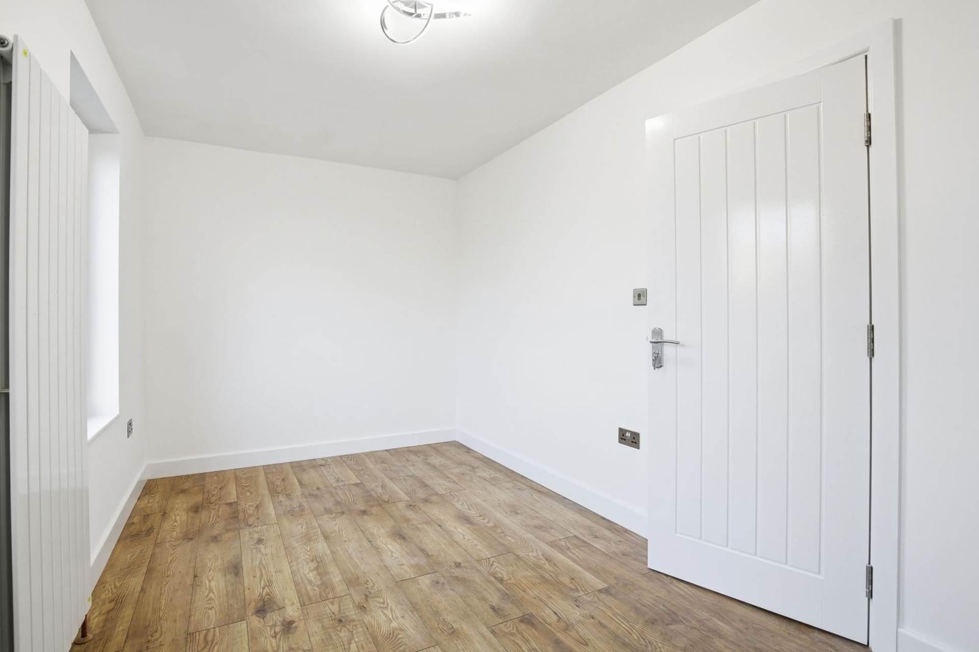 Castel Close, hackney, Image 11