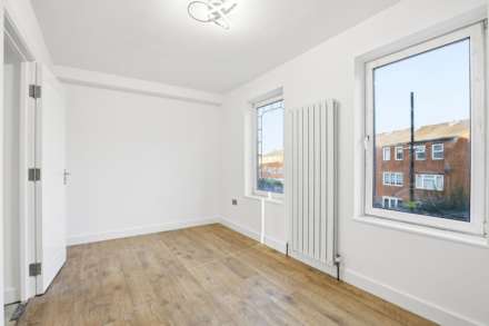 Castel Close, hackney, Image 8