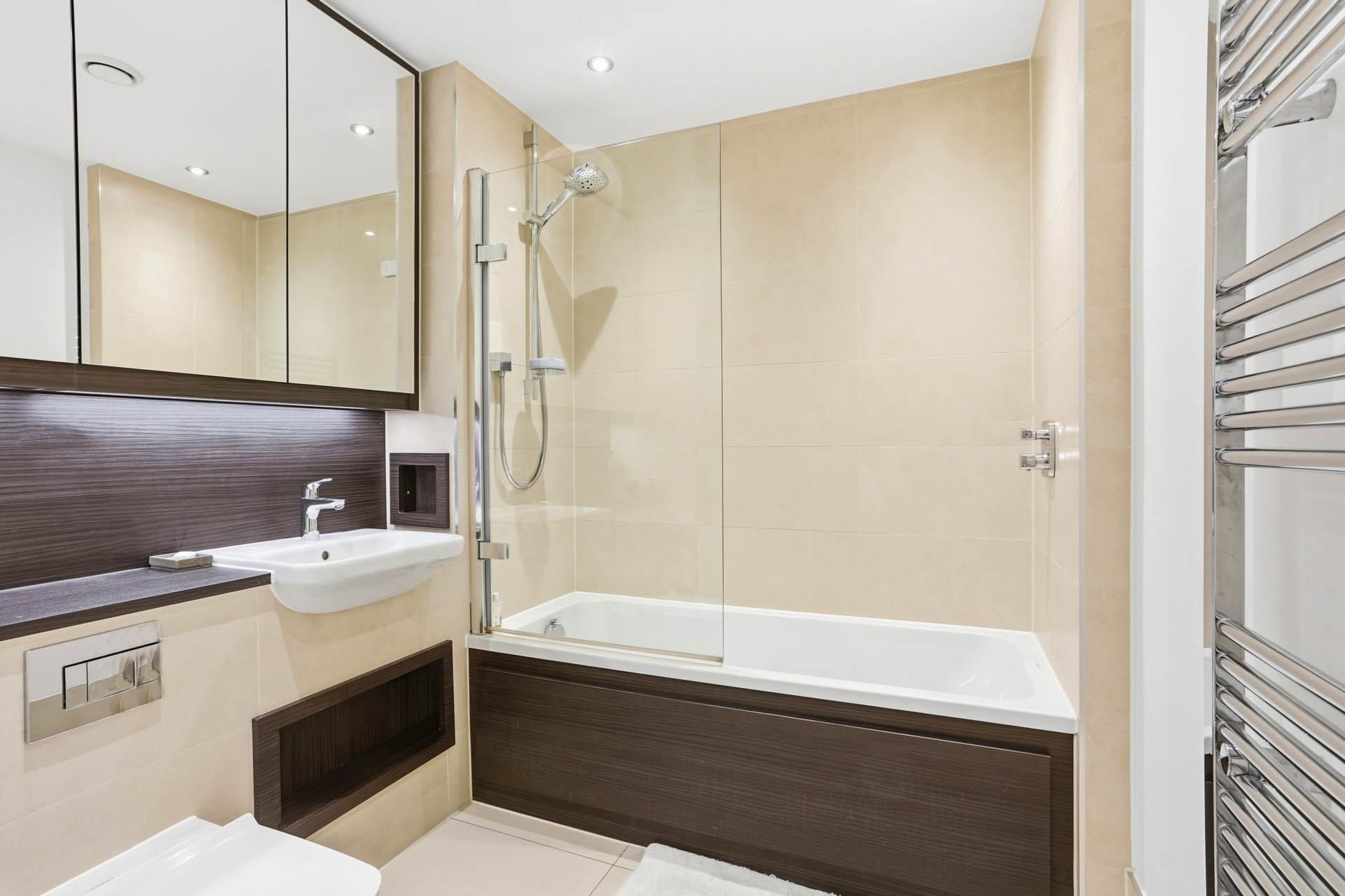 Wansbeck Road, London, Image 5