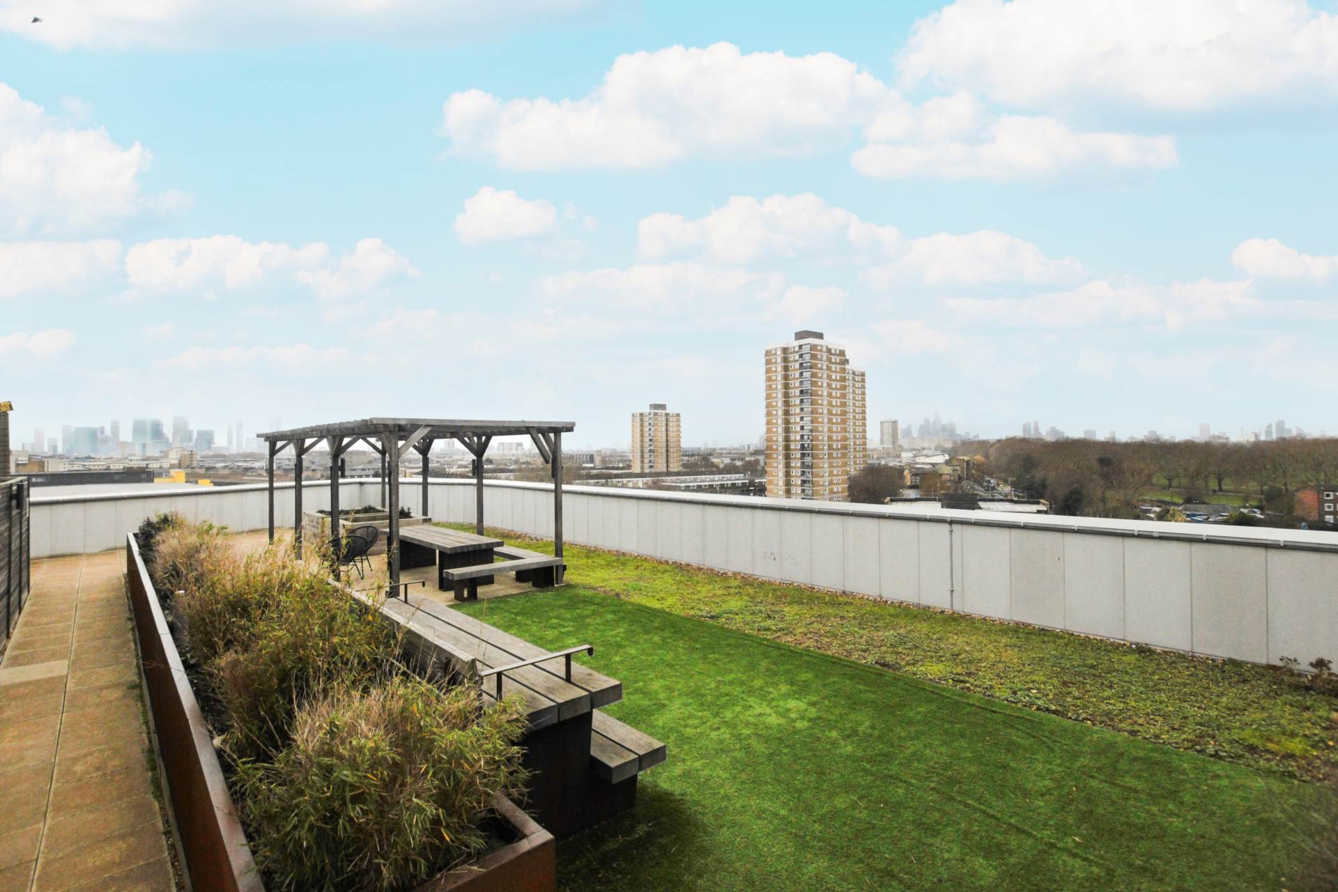 Wansbeck Road, London, Image 9