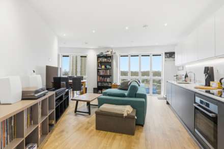 Wansbeck Road, London, Image 2