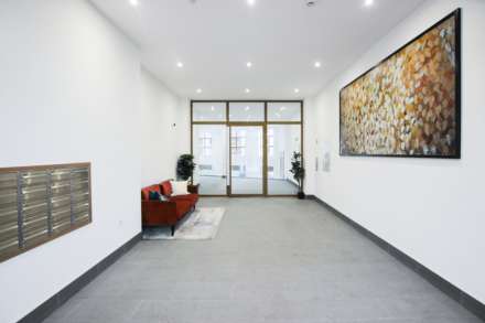 Wansbeck Road, London, Image 23