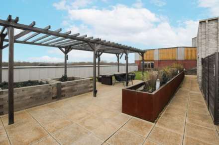 Wansbeck Road, London, Image 8