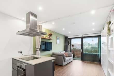 Wallis Road, Hackney Wick E9, Image 14