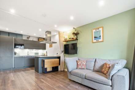 Wallis Road, Hackney Wick E9, Image 2