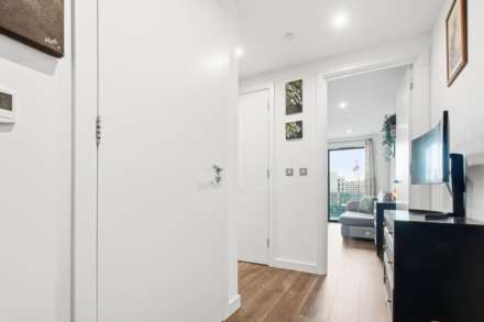 Wallis Road, Hackney Wick E9, Image 7