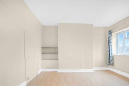 Woolridge Way, London, Image 16