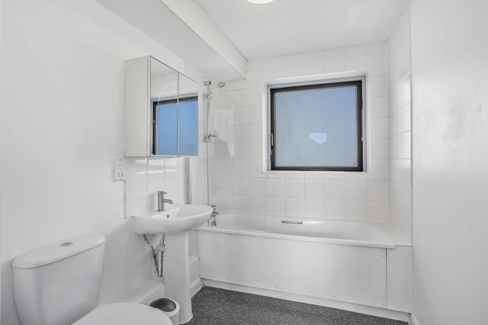 Milborne Steet, London, Image 9