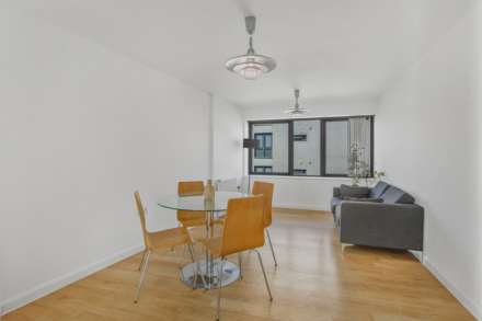 Milborne Steet, London, Image 5