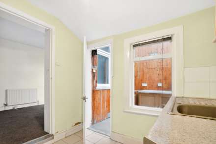 Manbey Road, Stratford E15, Image 10