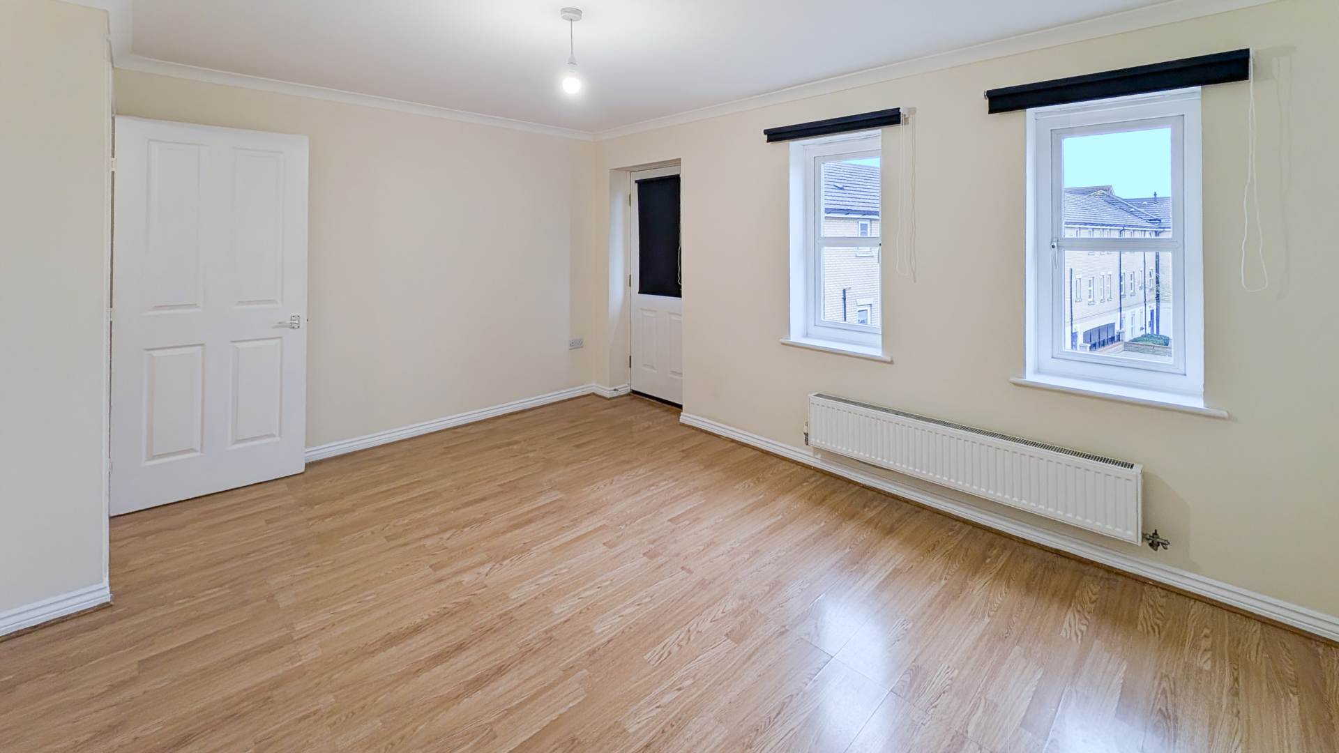 Norwich Crescent, Romford Rm6, Image 2