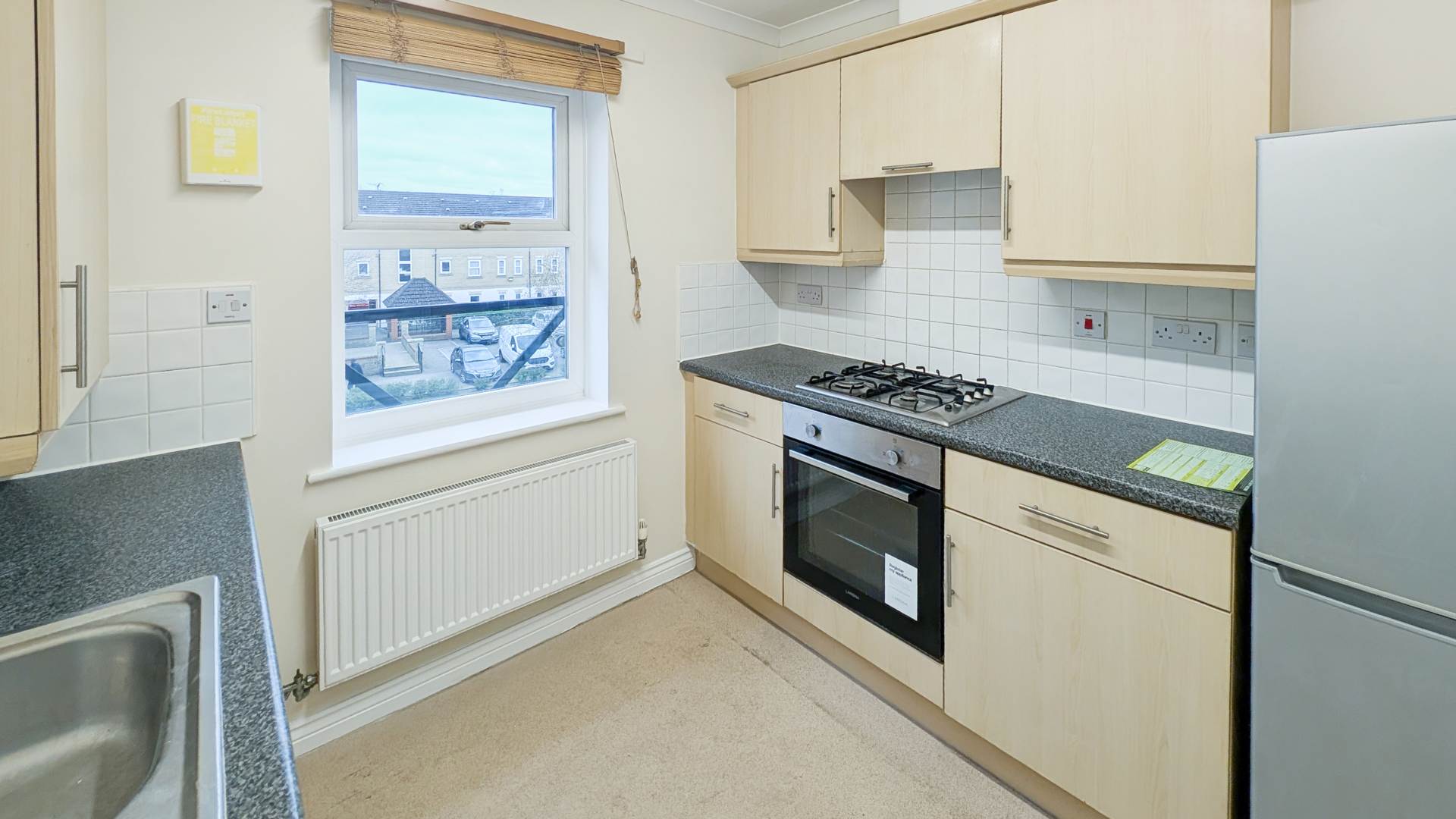 Norwich Crescent, Romford Rm6, Image 8