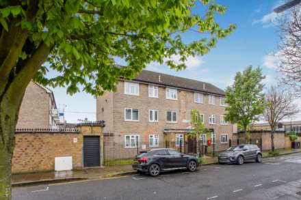 2 Bedroom Apartment, Ashenden Road, Clapton E5