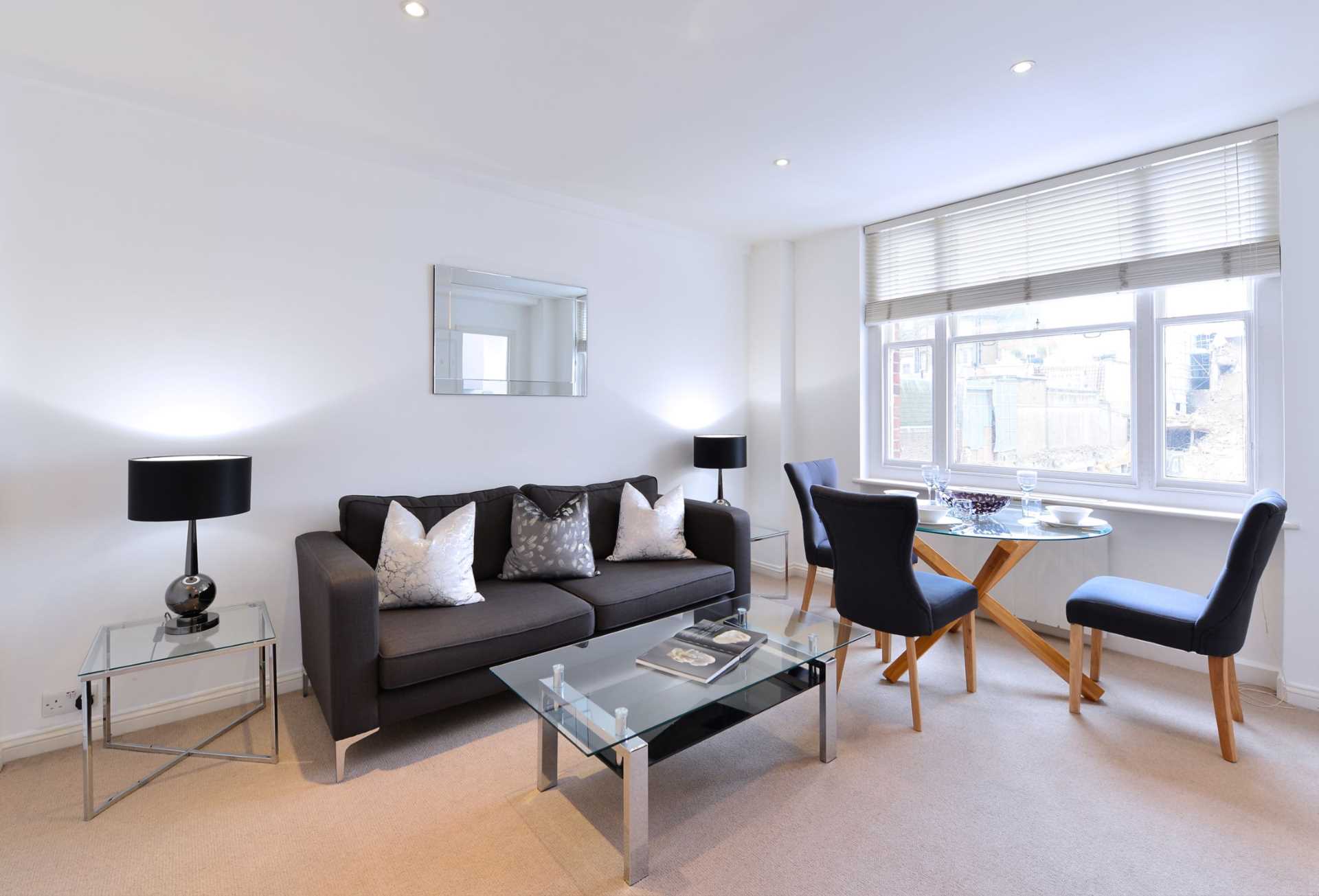 1 bed flat to rent | Hill Street, London W1J Picure-1