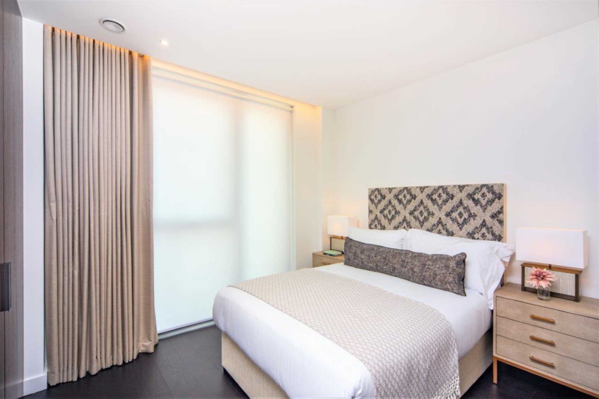 London SW11 7AG 2 bed flat rental property internal/external image-9