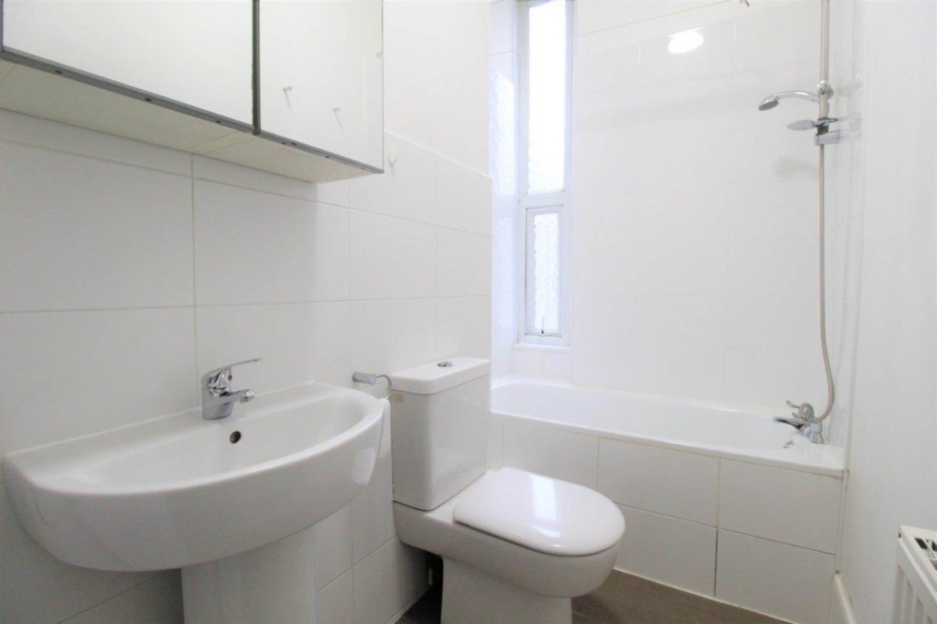 ロンドン W11 1PN 1ベッドフラット 賃貸物件の内外装写真-7