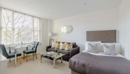 1 bed apartment to rent in London W1J
