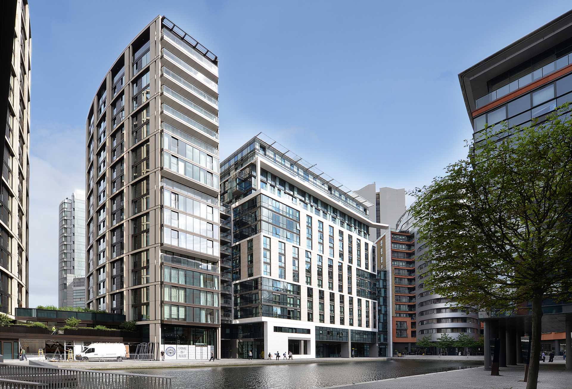 London W2 1AN 1 bed flat rental property internal/external image-5