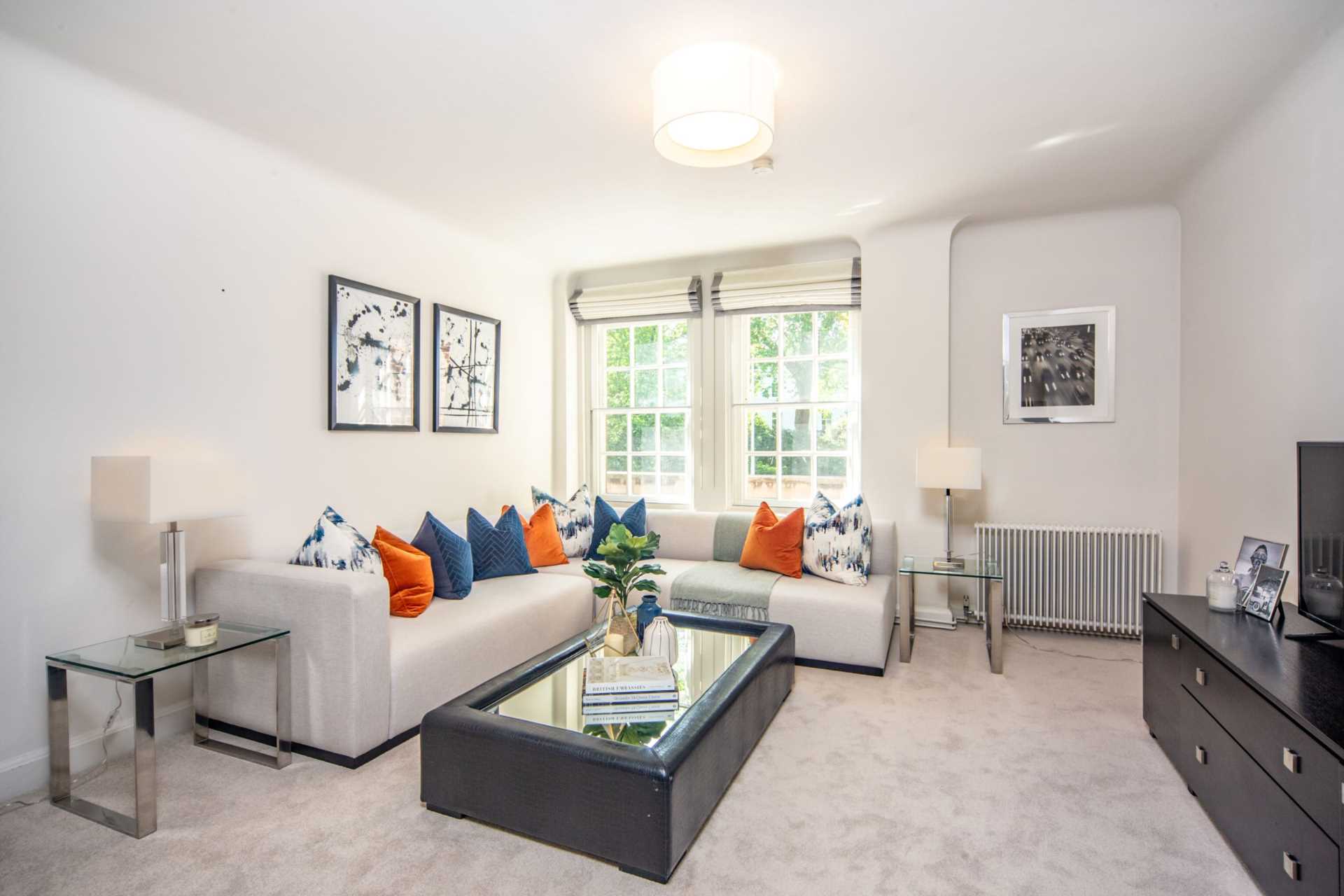 2 ベッド フラット ロンドン賃貸物件 | Fulham Road, London SW3 Picure-1
