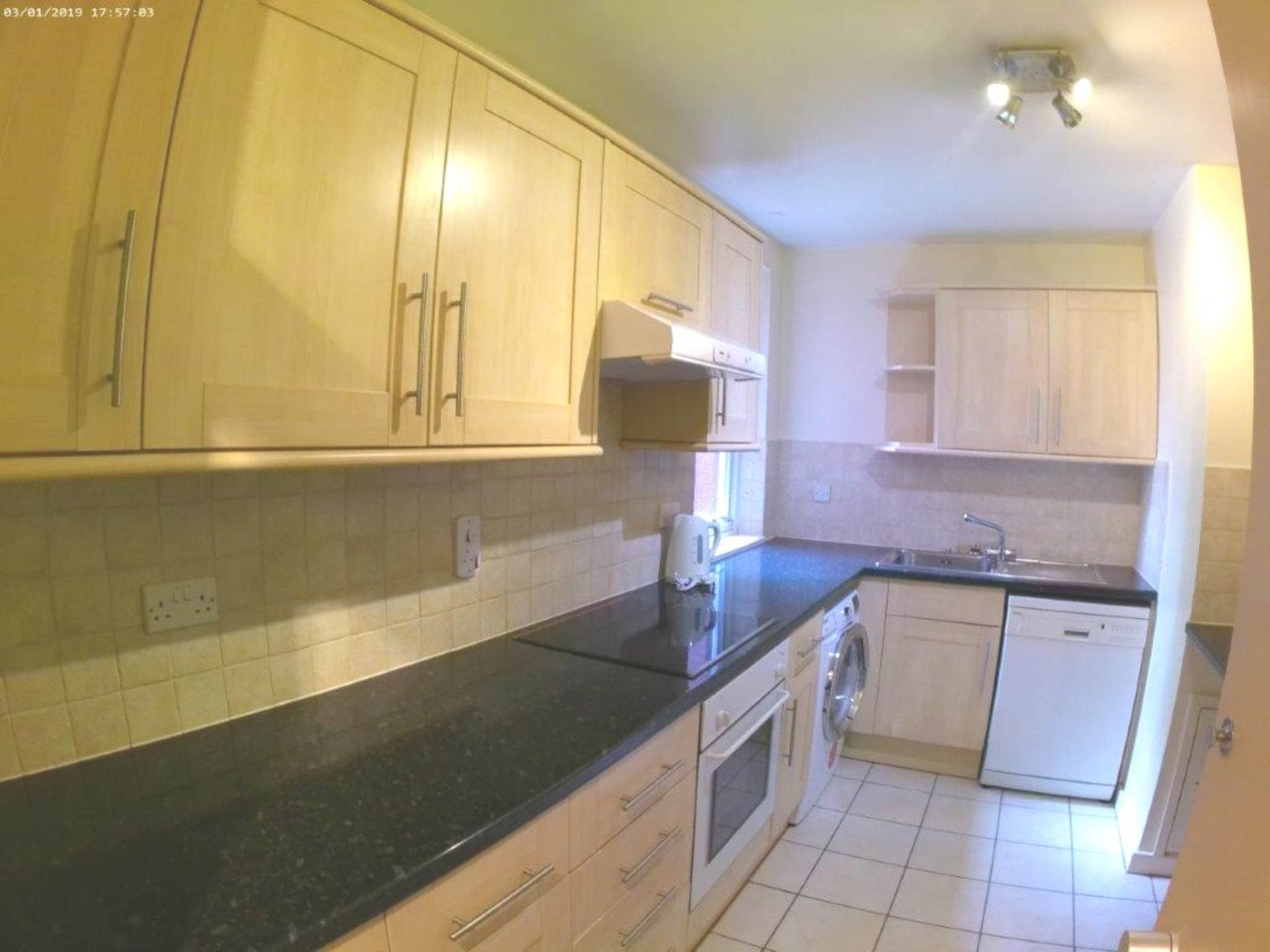 London NW3 5SL 2 bed flat rental property internal/external image-2
