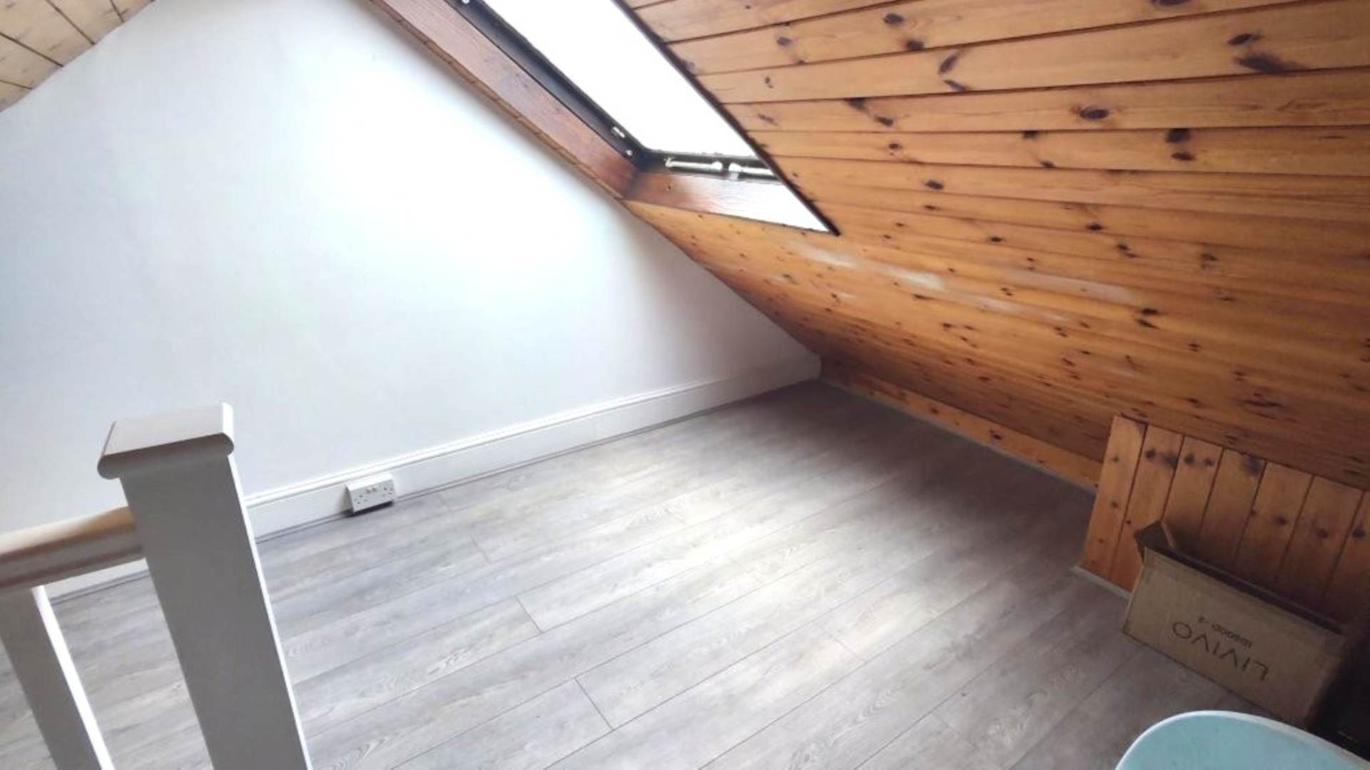 London NW3 2UD 1 bed flat rental property internal/external image-6