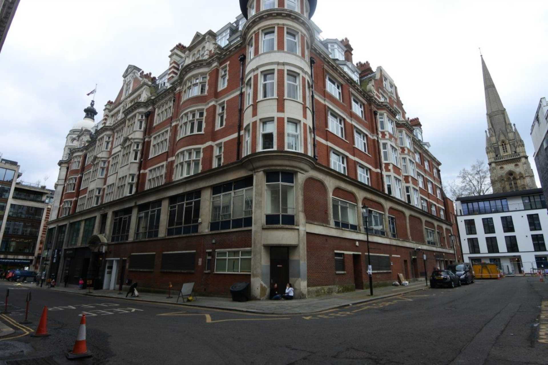 London W8 4PD 1 bed flat rental property internal/external image-8