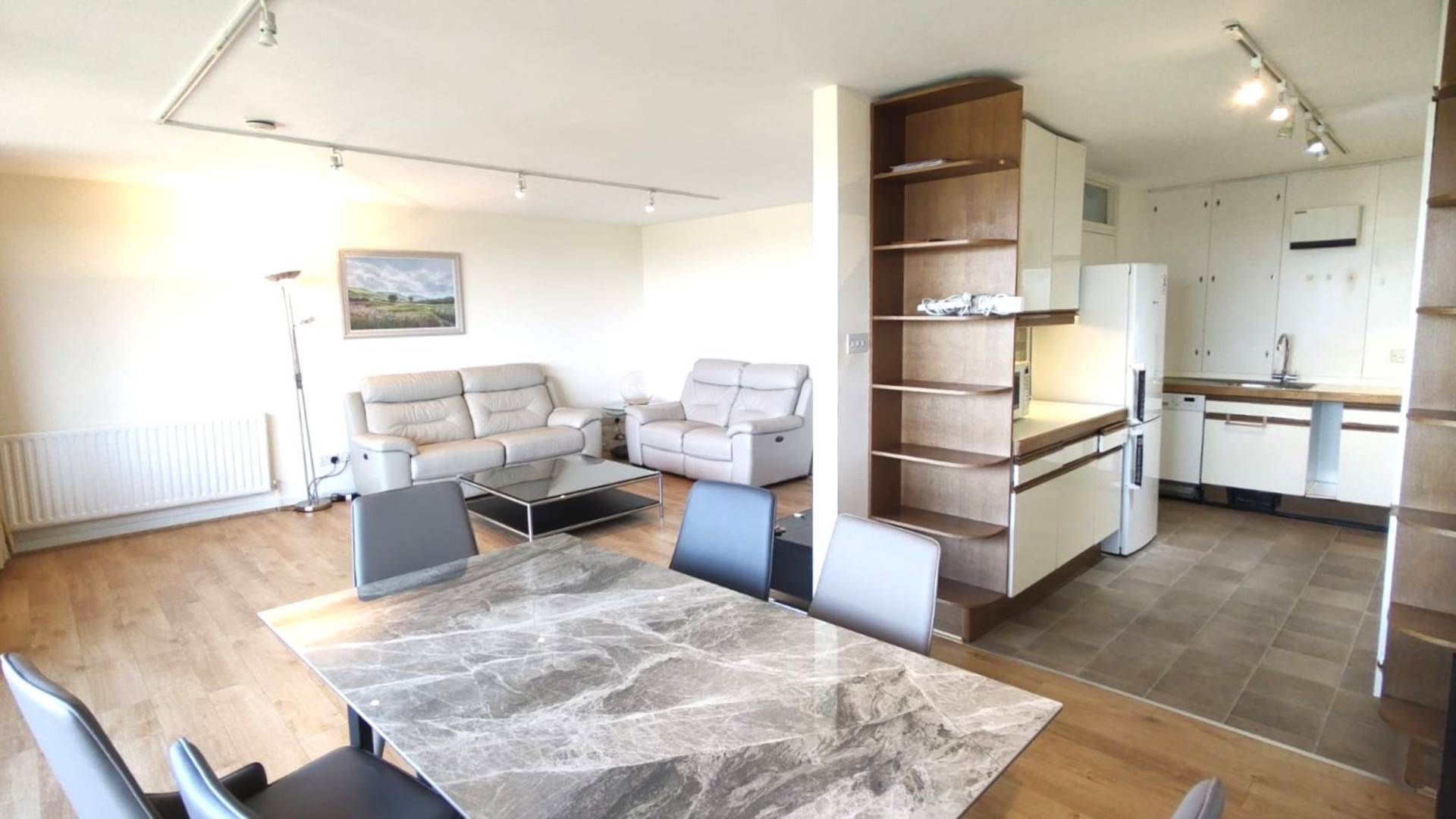 2 bed flat to rent | Finchley Road, London NW3 Picure-1