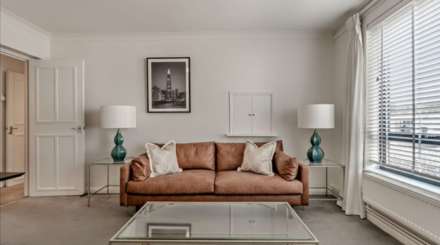 2 bed flat to rent in London SW3