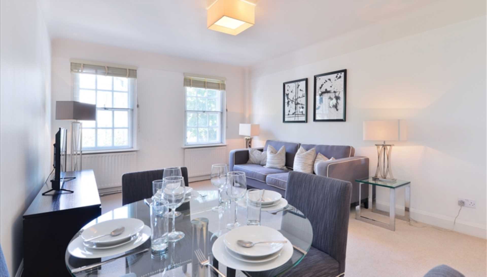 London SW3 6SH 2 bed apartment rental property internal/external image-2