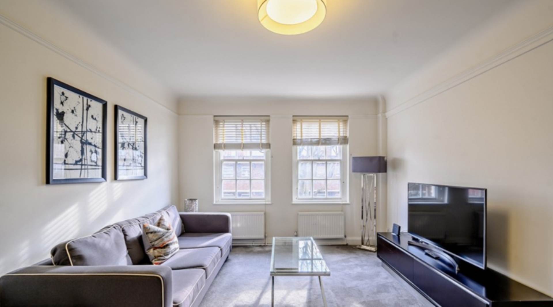 London SW3 6SH 2 bed flat rental property internal/external image-1