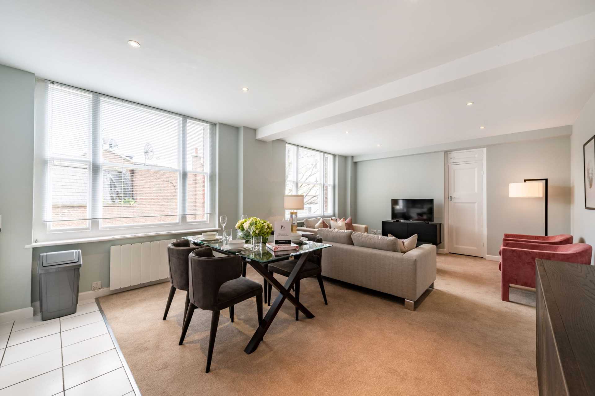 London W1J 5NA 1 bed apartment rental property internal/external image-4