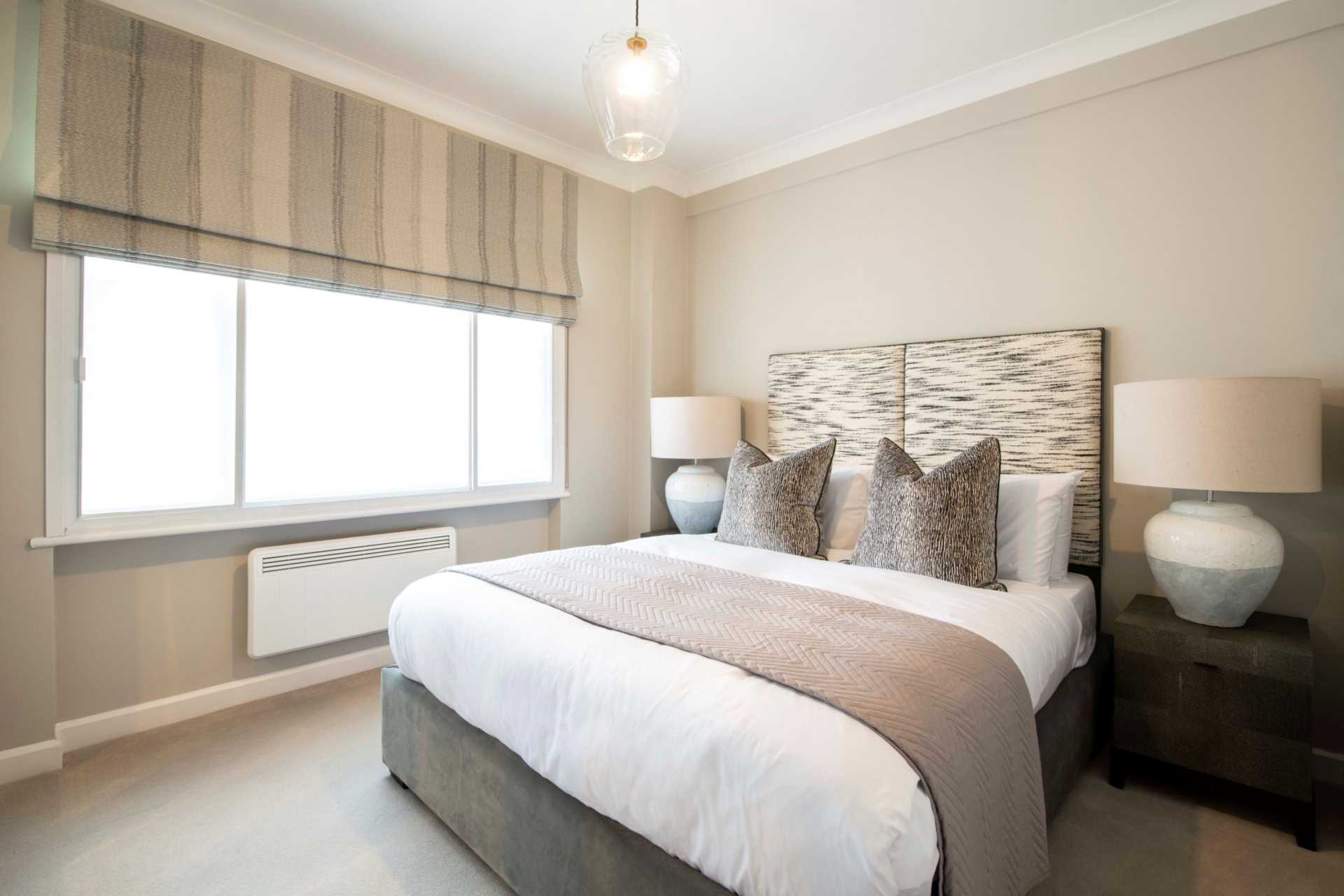 London W1J 5NA 3 bed apartment rental property internal/external image-6