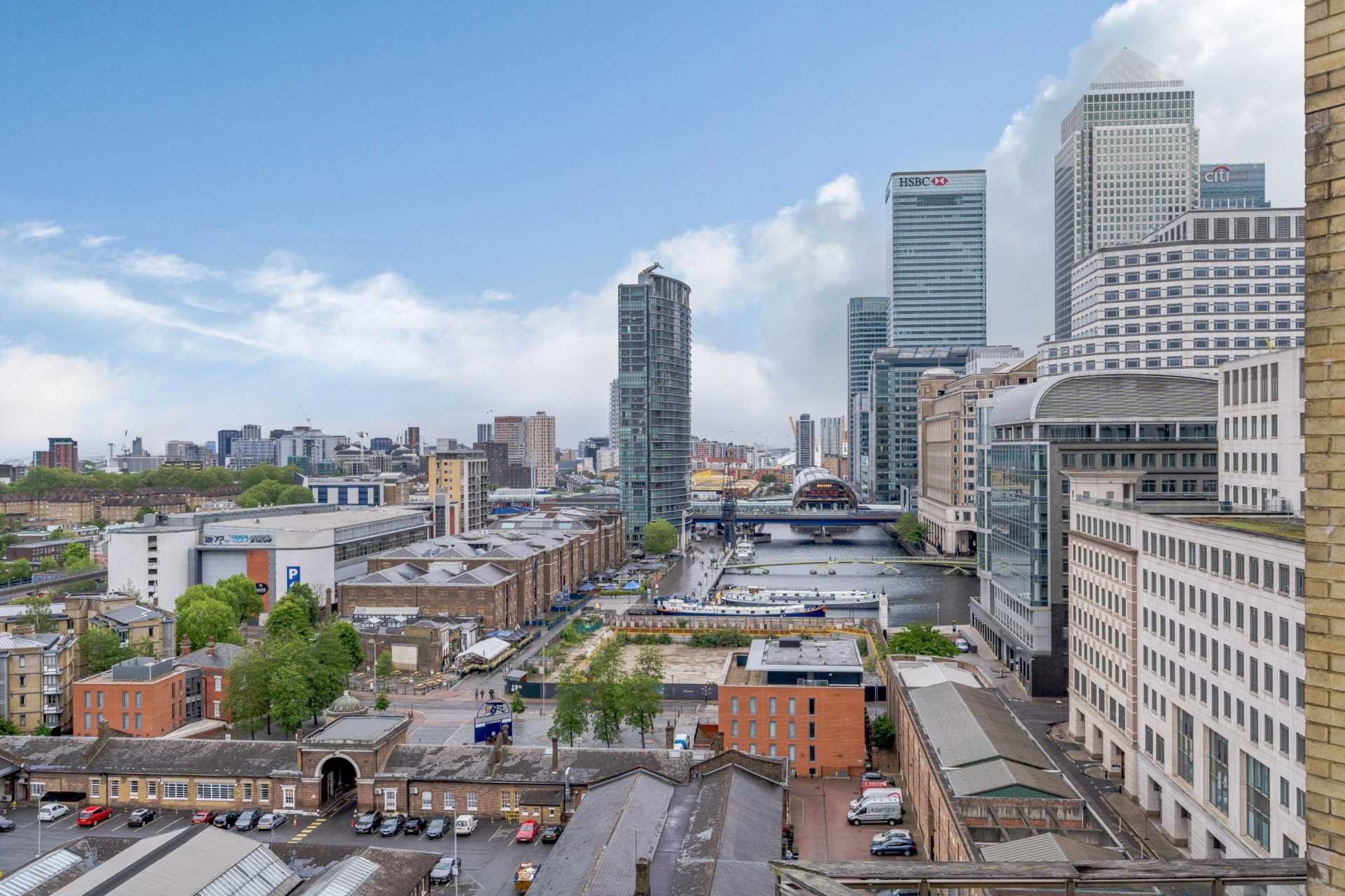 London E14 8RW 2 bed flat rental property internal/external image-13
