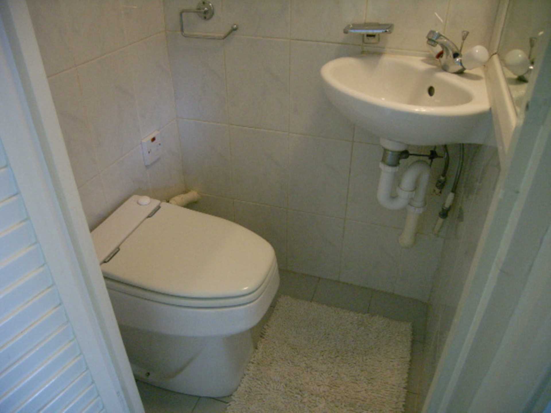 London N3 1ES 3 bed semi-detached rental property internal/external image-8