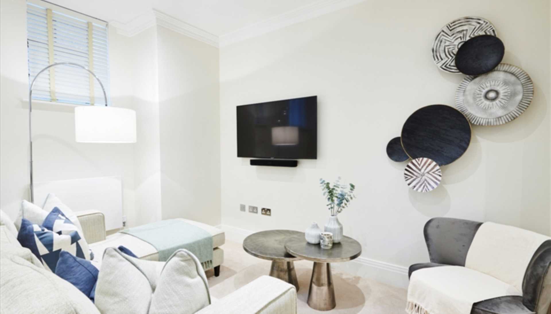 London W6 9UF 1 bed flat rental property internal/external image-4