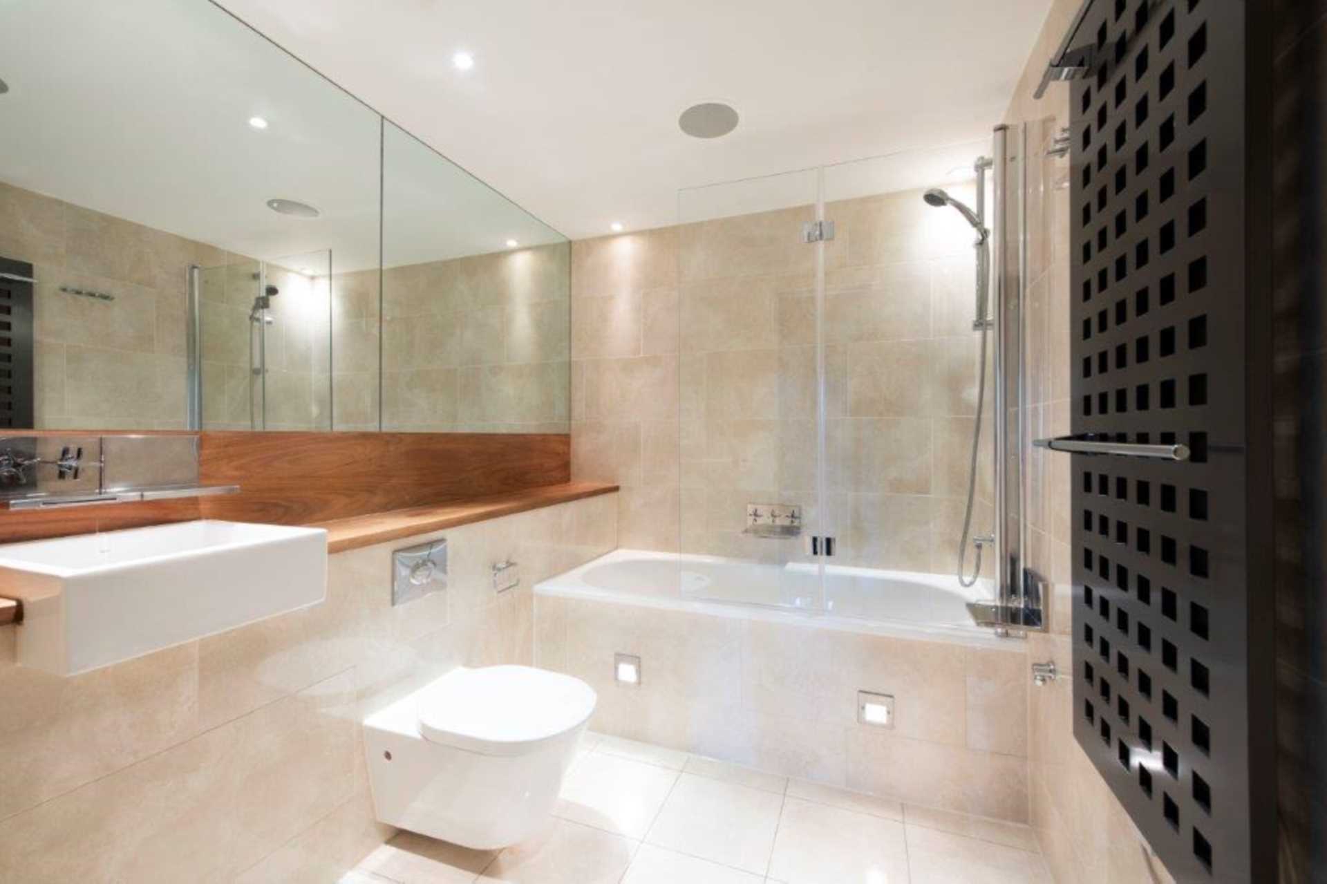 London W8 5EH 3 bed flat rental property internal/external image-7