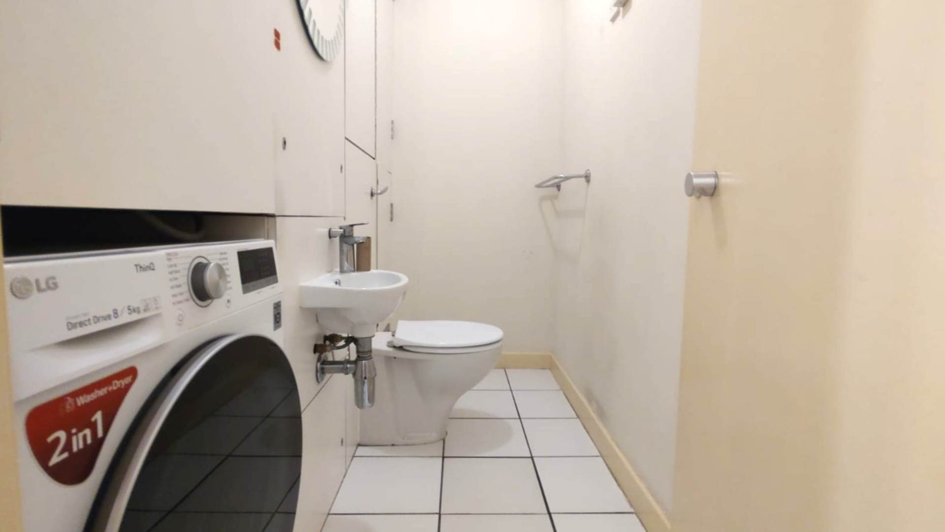 London NW3 6HT 2 bed maisonette rental property internal/external image-11
