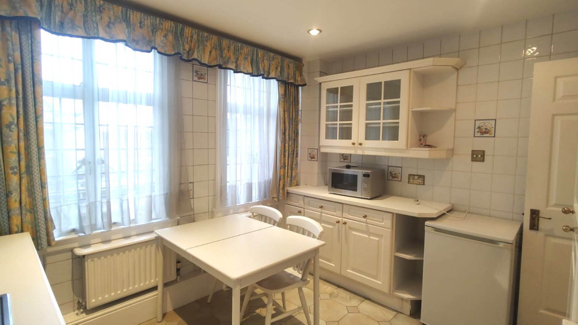 ロンドン NW1 5SU 3ベッドフラット 賃貸物件の内外装写真-6