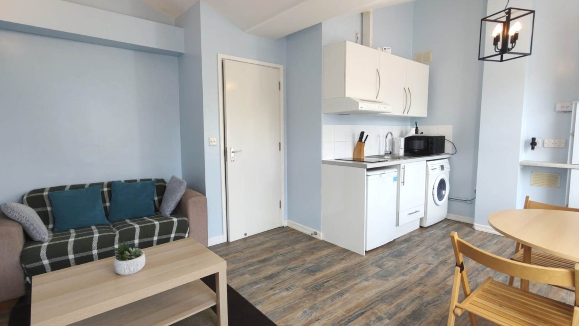 London N1 9BU 1 bed flat rental property internal/external image-1